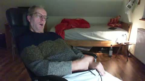 Dave online show from 5, 1, 2025