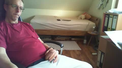 Dave online show from 6, 3, 2025