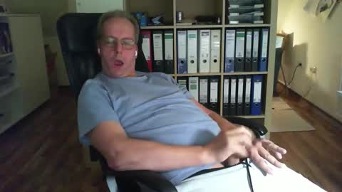 Dave online show from 28, 9, 2025