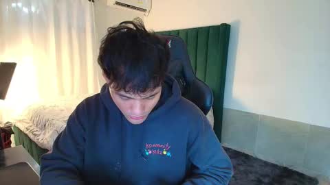 Snapshot of lei_77 chatting on 21, 12, 2025 Lei online show from 21, 12, 2025