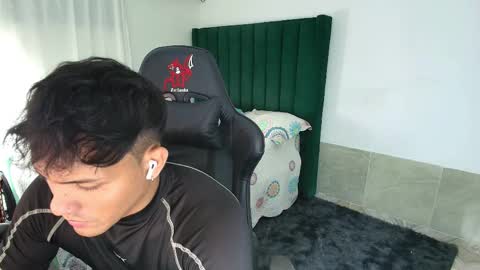 Snapshot of lei_77 chatting on 7, 3, 2026 Lei online show from 7, 3, 2026