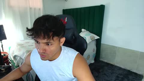 Snapshot of lei_77 chatting on 18, 3, 2026 Lei online show from 18, 3, 2026