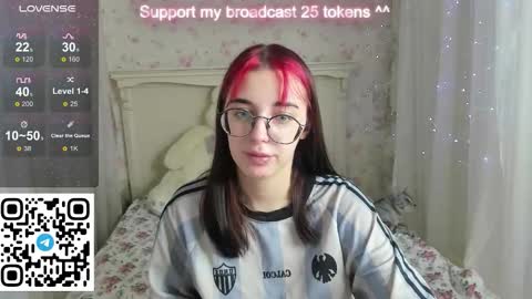 Snapshot of leia_moreno chatting on 22, 9, 2025 leia_moreno online show from 22, 9, 2025