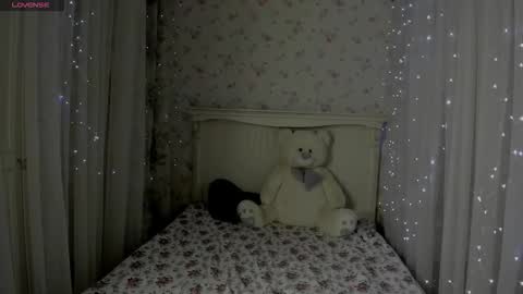 Snapshot of leia_moreno chatting on 9, 10, 2025 leia_moreno online show from 9, 10, 2025