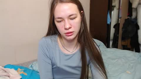 leila_bambi online show from 17, 2, 2025