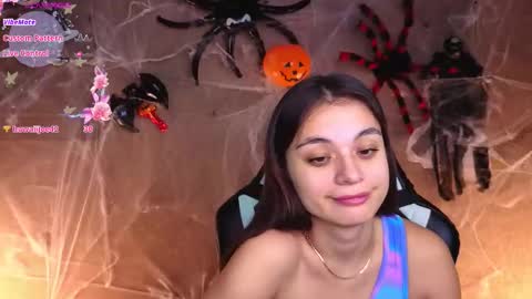 Snapshot of leila_cherry chatting on 24, 10, 2025 Leila online show from 24, 10, 2025