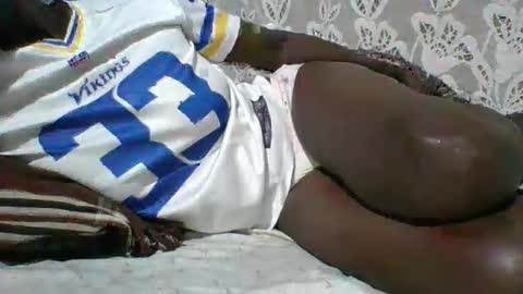 leilah_cute online show from 10, 3, 2026