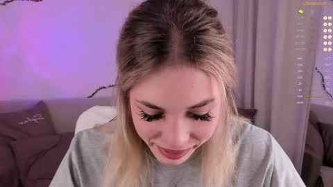 leilalafleur_ online show from 3, 5, 2026