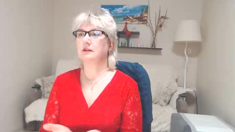 Leila Kinky online show from 18, 2, 2025