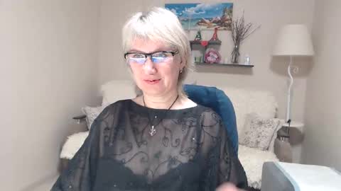 Leila Kinky online show from 13, 4, 2026