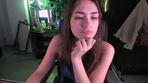 Leila Rai online show from 7, 2, 2025