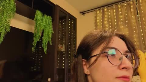 Luna online show from 1, 10, 2025