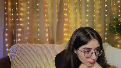 Luna online show from 6, 10, 2025