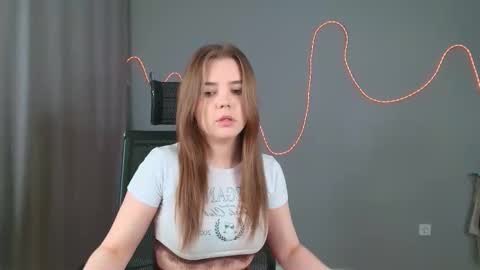 leksalove online show from 27, 2, 2026