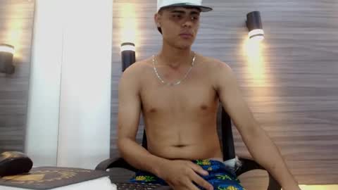 lelehott01 online show from 15, 6, 2026