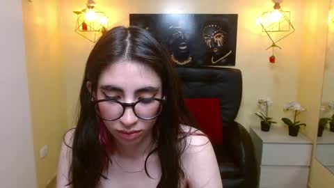 Snapshot of lena_roses chatting on 28, 2, 2025 Lena online show from 28, 2, 2025