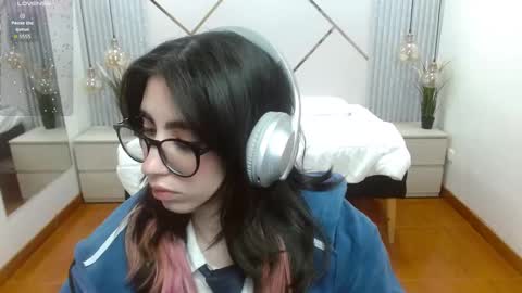 Snapshot of lena_roses chatting on 11, 9, 2025 Lena online show from 11, 9, 2025