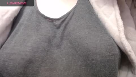 lenagolden online show from 6, 1, 2025