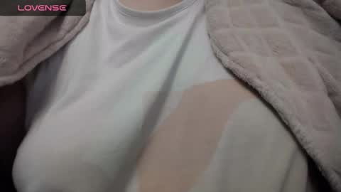 lenagolden online show from 28, 1, 2025