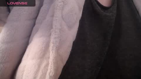 lenagolden online show from 13, 2, 2025