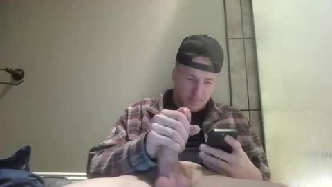 lenewton2004 online show from 2, 12, 2025