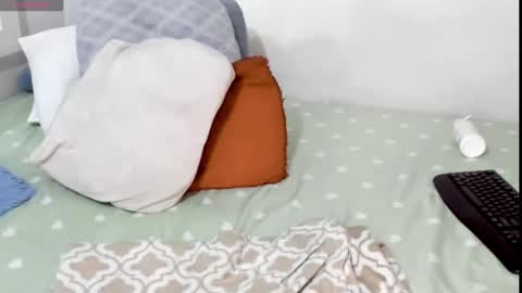 lenz335100 online show from 11, 9, 2025