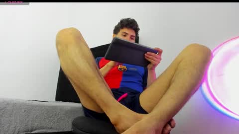 leo183877 online show from 5, 3, 2026