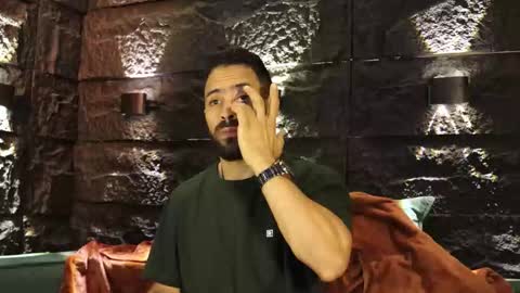 Leo  Diaz online show from 18, 10, 2025