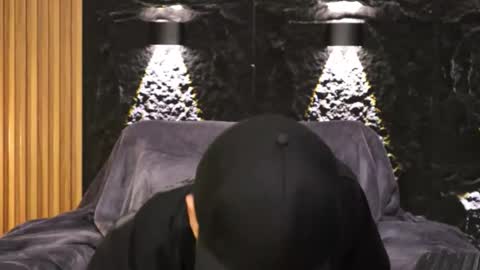 Leo  Diaz online show from 27, 2, 2026