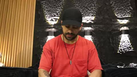 Leo  Diaz online show from 2, 5, 2026