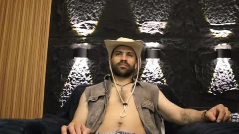 Leo  Diaz online show from 5, 5, 2026