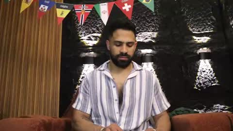 Leo  Diaz online show from 12, 7, 2026