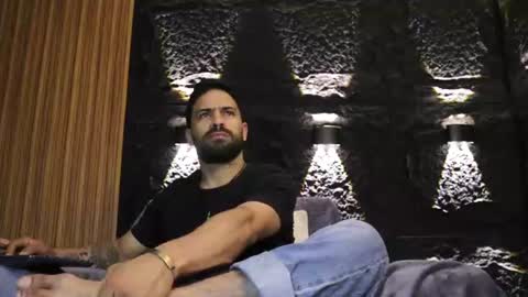 Leo  Diaz online show from 2, 8, 2026