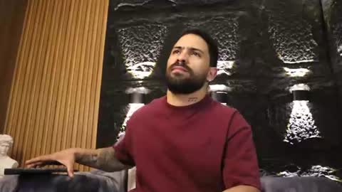 Leo  Diaz online show from 4, 8, 2026
