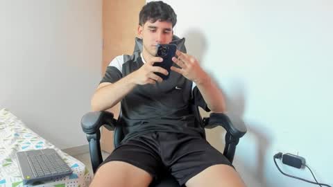 Leo Jones online show from 20, 1, 2025