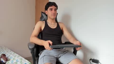 Leo Jones online show from 5, 3, 2025