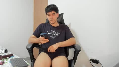 Leo Jones online show from 5, 3, 2025