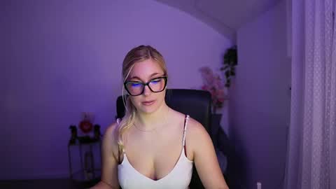 leokitty  online show from 17, 3, 2026