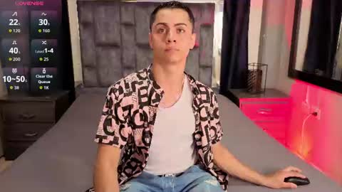 Snapshot of leomonnroe chatting on 23, 7, 2026 leomonnroe online show from 23, 7, 2026