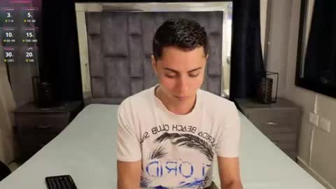 Snapshot of leomonnroe chatting on 27, 7, 2026 leomonnroe online show from 27, 7, 2026