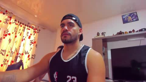 Snapshot of leon__hart chatting on 18, 12, 2024 Leon Hart online show from 18, 12, 2024