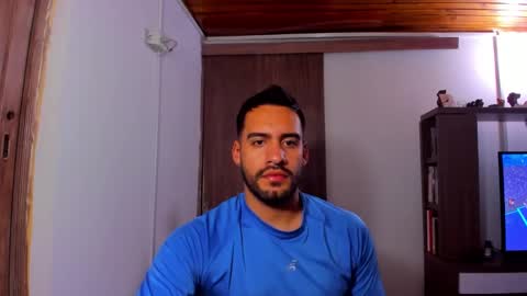 Snapshot of leon__hart chatting on 24, 1, 2025 Leon Hart online show from 24, 1, 2025