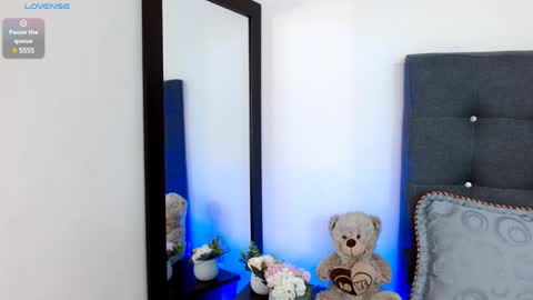 Snapshot of leonacutecam chatting on 30, 1, 2025 LUCY online show from 30, 1, 2025