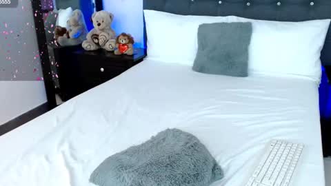 Snapshot of leonacutecam chatting on 9, 3, 2025 LUCY online show from 9, 3, 2025