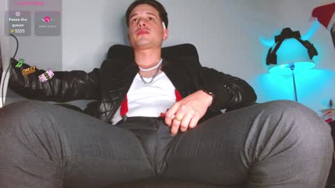 Snapshot of leonal_oconer chatting on 9, 12, 2024 iam leonal online show from 9, 12, 2024