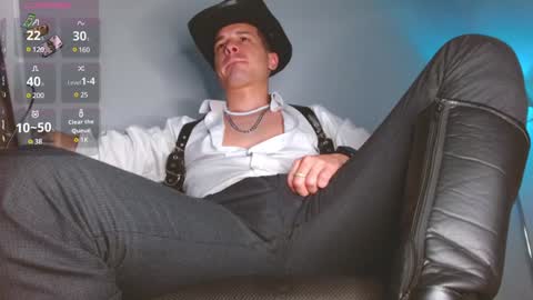 Snapshot of leonal_oconer chatting on 4, 2, 2025 iam leonal online show from 4, 2, 2025