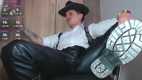 Snapshot of leonal_oconer chatting on 25, 9, 2025 iam leonal online show from 25, 9, 2025