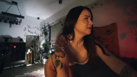 Leo online show from 10, 10, 2025