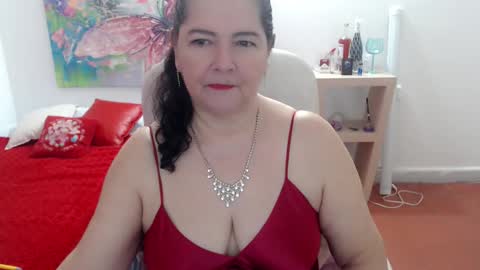 leonela   online show from 7, 2, 2026