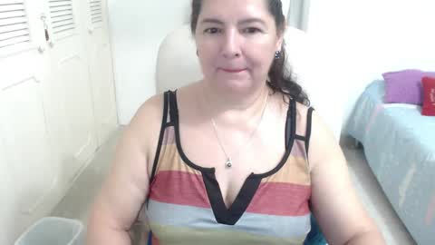 leonela   online show from 21, 4, 2026